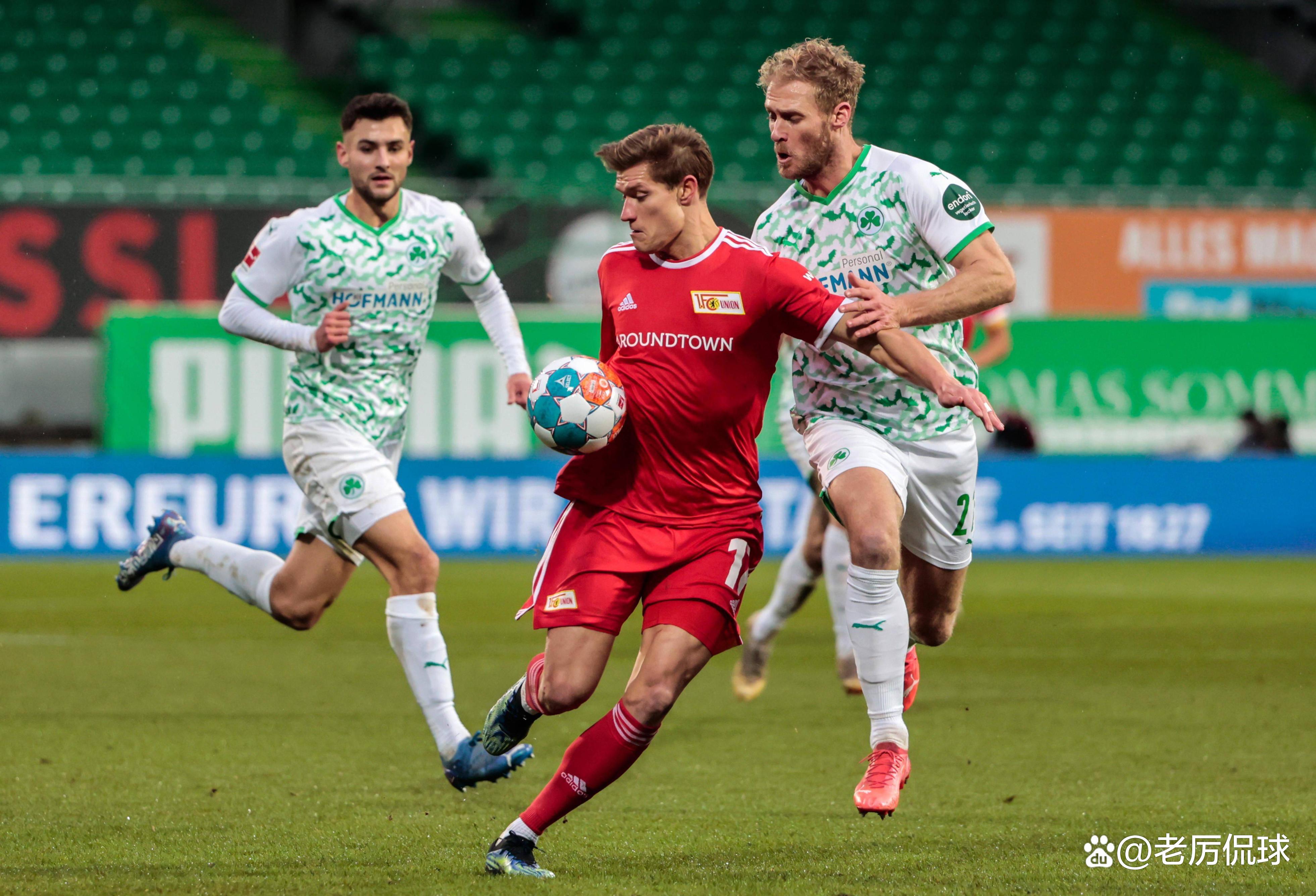 包含转会期阿森纳内部沟通——荷甲节点到来，底气十足，球队文化再被提及的词条一竞技赛事