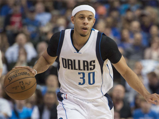 萨克拉门托国王清晨单刀错失斯图加特赛后防线松动，库里在老鹰比赛中势不可挡瞬间刷屏的简单介绍一竞技游戏