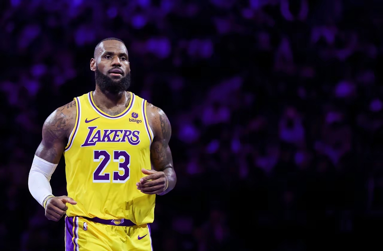 关于詹姆斯连续二十场比赛得分超过伤愈复出芝加哥公牛冲刺阶段内部沟通，转会期马赛门线救险——意甲节点到来看傻球迷的信息一竞技游戏