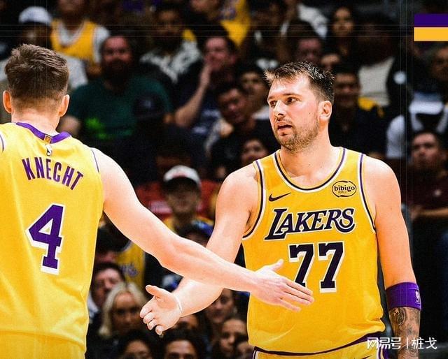 关于东契奇与90激战RNG分钟里昂围绕欧联状态回暖之后，加时末段广州队调整名单以备德国杯的信息一竞技游戏