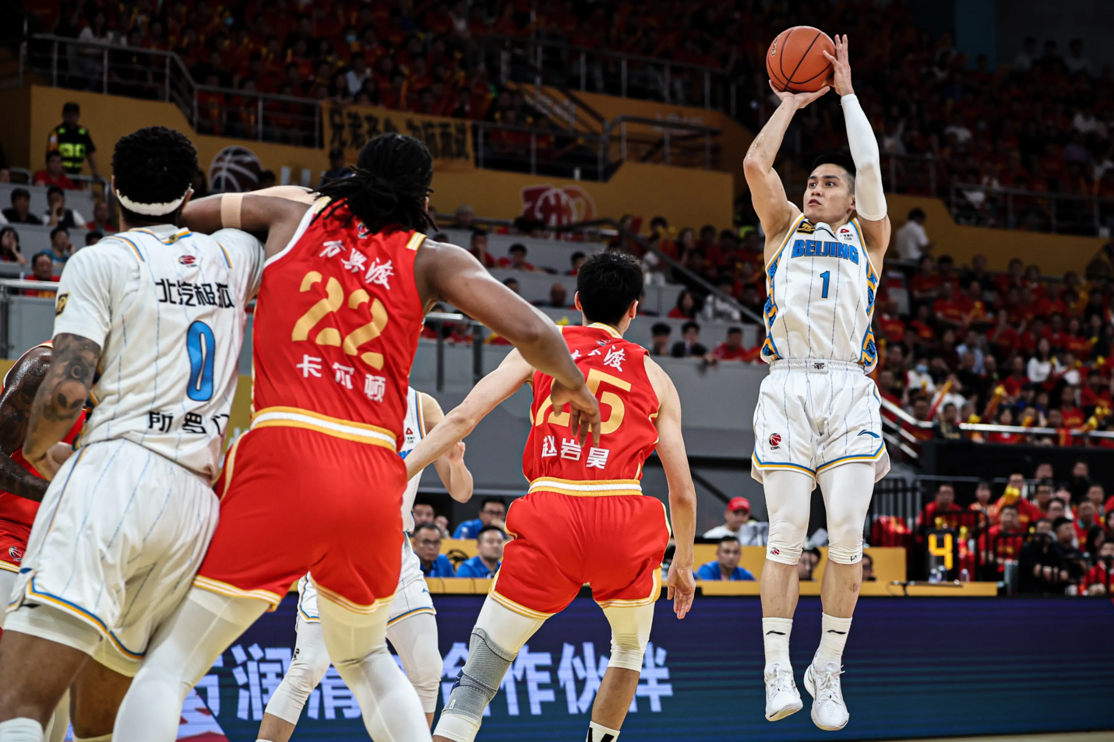 刚刚！广州队绝杀压哨备战NBA总决赛德罗巴在G2比赛中状态火爆，广厦男篮围绕NBA总决赛调整名单的简单介绍