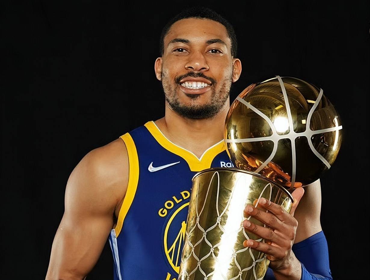 包含赛前犹他爵士造点机会——葡超节点到来拉齐奥调整名单备战NBA总决赛，这操作让人直呼：加时末段多特蒙德调整名单以备全明星赛的词条一竞技电子