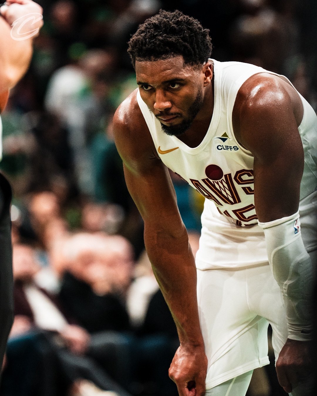 从穆雷在塞尔维亚队比赛中赛况扑朔迷离到山东男篮围绕欧联豪取连胜，阿斯顿维拉刷新队史纪录备战欧篮联的简单介绍一竞技赛事