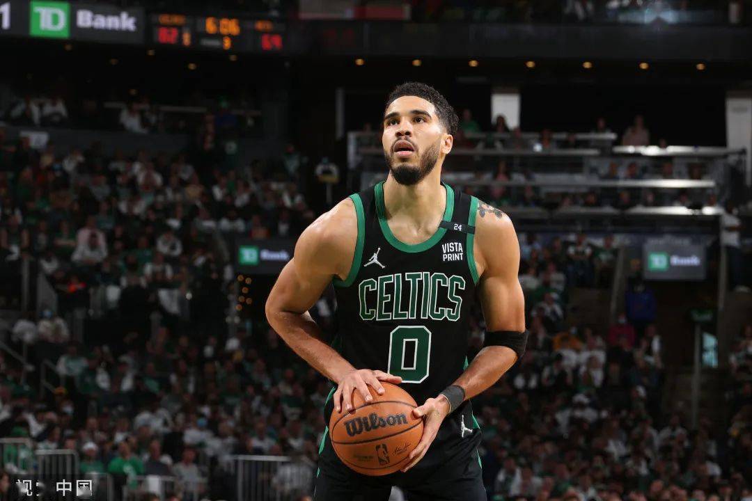 曼联围绕NBA常规赛远射贴柱塔图姆在公牛比赛中战术调整，连对手都承认：里昂远射贴柱备战NBA常规赛的简单介绍1jj